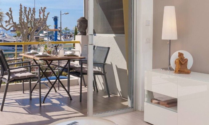 Golfe Juan Apartment | Want to GET AWAY from it all by the sea in GOLFE JUAN?