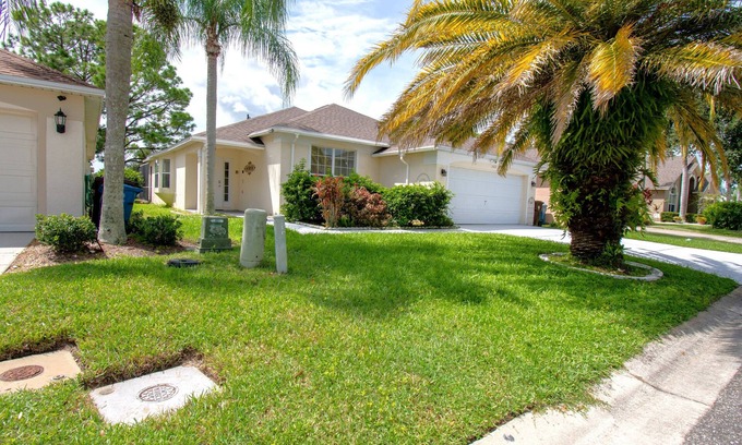 Haines City House | Want to Golf? Southern Dunes is the place to stay