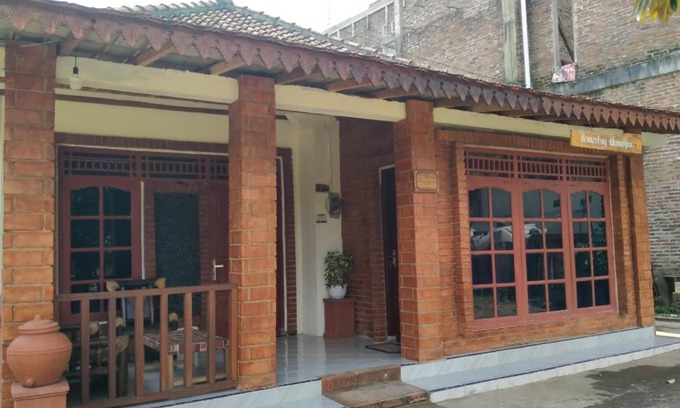 Borobudur House | Wanudjiwo Homestay