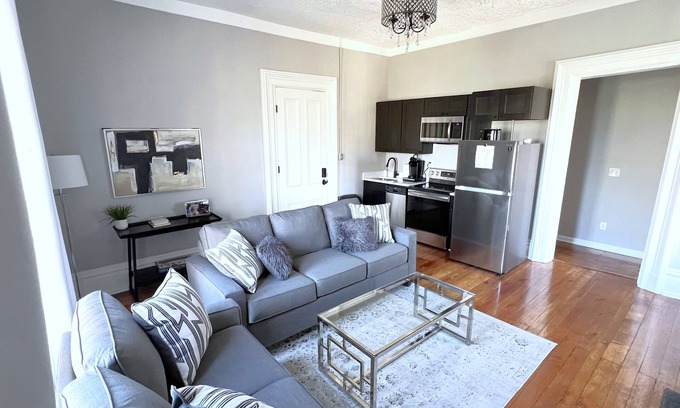 Georgetown Condo | War Admiral @ The HoM- KY Horse Park 11min, Ark 30min, Walk Downtown/GT College