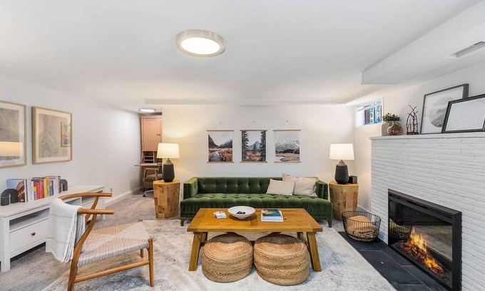 Ravenna Apartment | WARA01 - Raven in Law, Picturesque lower unit