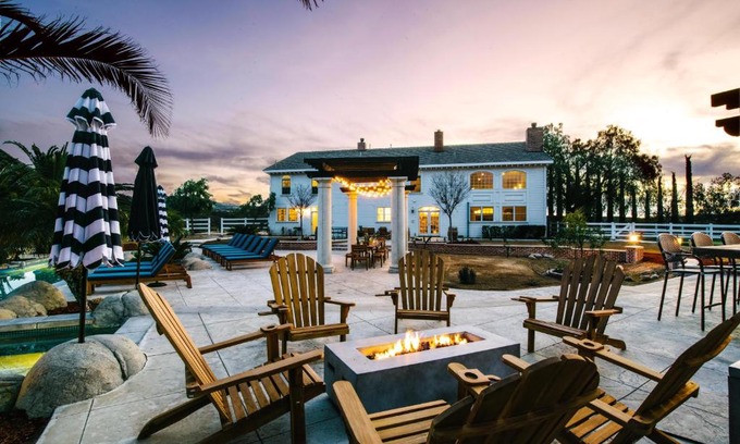 Temecula House | Warhol by AvantStay