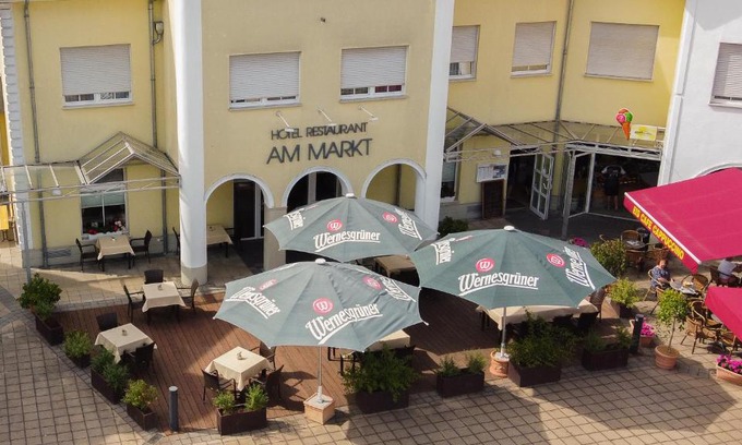 Braunsbedra Hotel | Warias Hotel & Restaurant