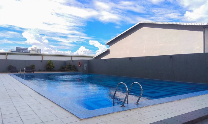 Depok Apartment | Warm and Cozy Studio Park View Condominium Apartment