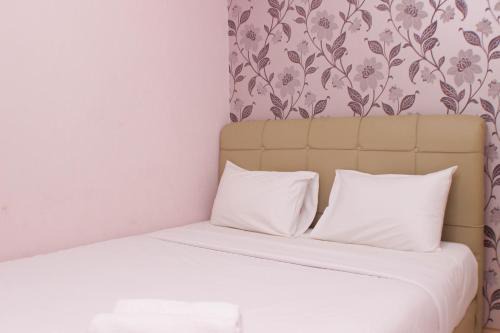 Bekasi Apartment | Warm and Homey 2BR at Springlake Summarecon Bekasi Apartment By Travelio