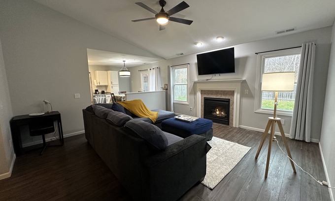 Fort Wayne House | Warm, Inviting, Family Home in Northern Fort Wayne