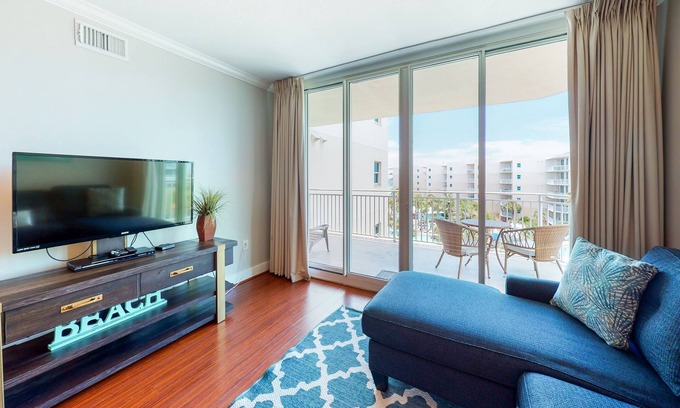 Fort Walton Beach Condo | Warm, Welcoming Condo On Okaloosa Island 490 Feet Of Private Beach