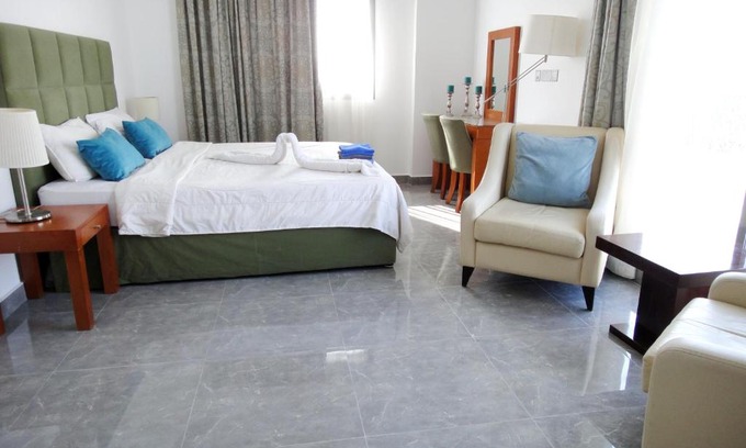International City House | Warsan Star Residence - Home Stay