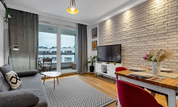 Powazki Apartment | Warsaw Wola - Parking & Balcony - by Rentujemy