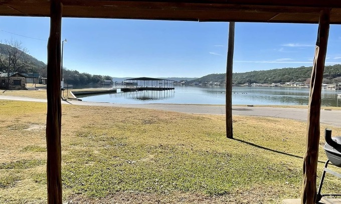 Graham Cabin | Water front cabin #7