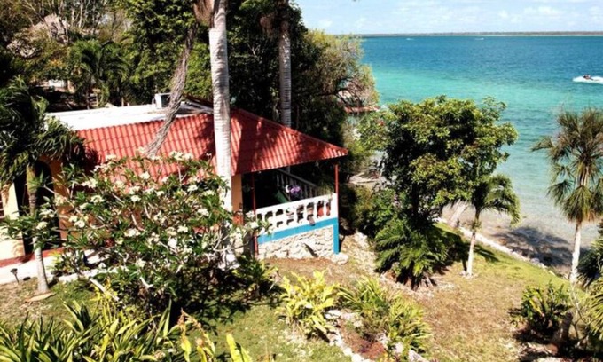 Bacalar Apartment | WATER FRONT- DOG friendly Casita with covered private patio
