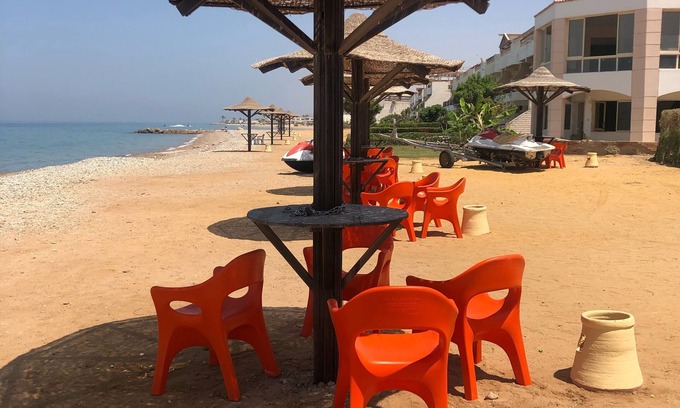 Faisal Ski Chalet | Water front over looking at Red Sea great view a