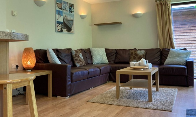 Mottistone Ski Chalet | Water Mill Vacations, Kingfisher