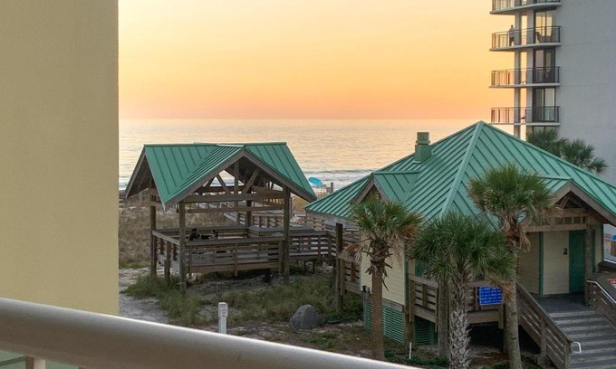 Fort Walton Beach Apartment | Water's Edge 301