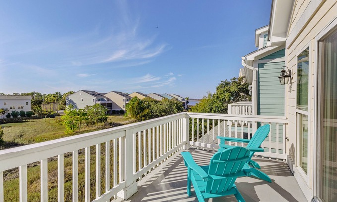 Waters Edge House | Water's Edge 91 - Folly Charm - Pool