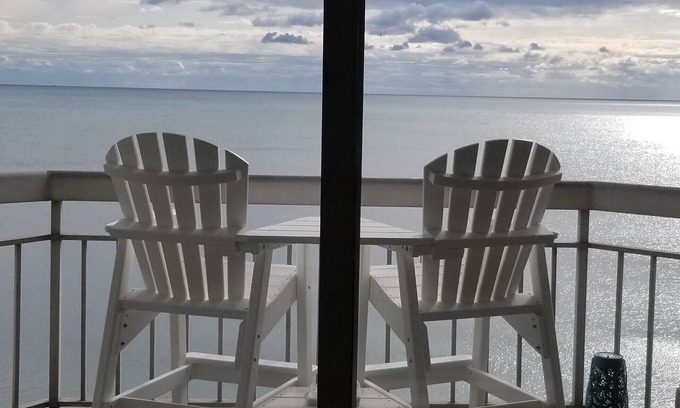 Garden City Condo | Water's Edge Resort 10th Floorn