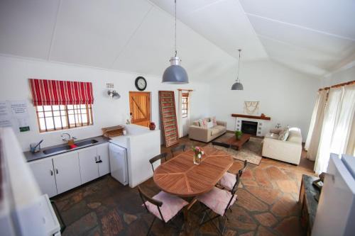 Eendekuil House | Waterfall Farm Self-Catering Cottages Citrusdal
