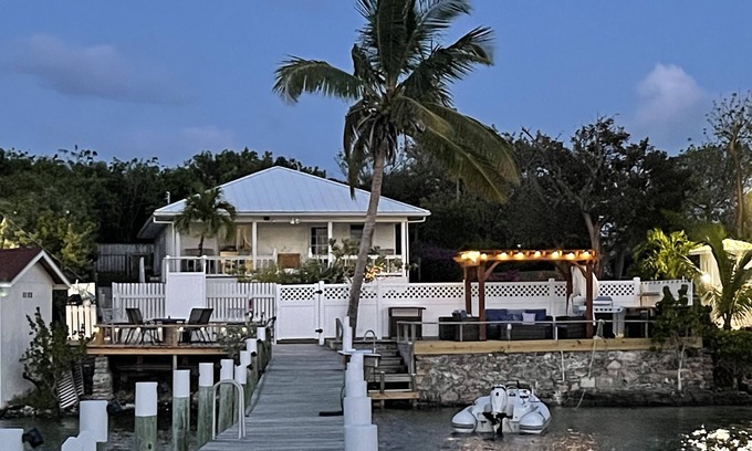 Great Guana Cay House | Waterfront Beach Bungalow with 150 Foot Dock on Guana Cay and Waterside Pergola