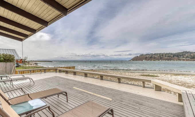 Clinton House | Waterfront beach house w/ a furnished patio & breathtaking views of the bay!