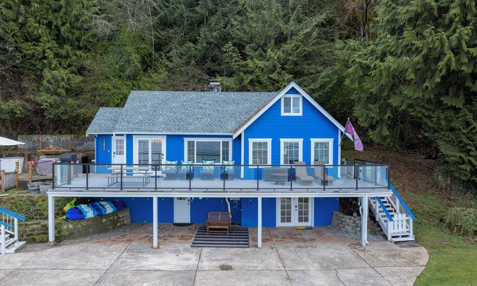 Belfair Cottage | Waterfront Bliss on Coastal Hood Canal