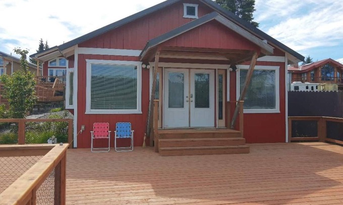 Homer Cabin | Waterfront Cabin - Homer Seaplane Base