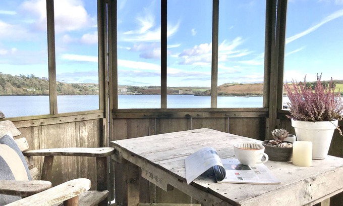 Kinsale Apartment | Waterfront coastal chic in the heart of Kinsale, Co.Cork.