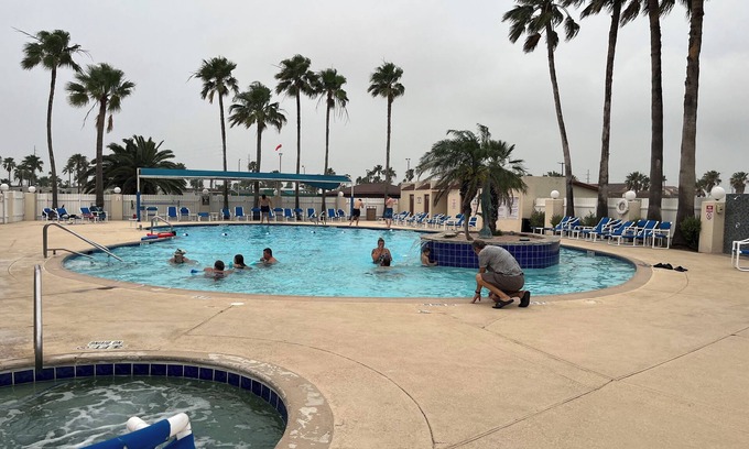 Port Isabel Cottage | Waterfront Cottage - 5 minutes from Beach