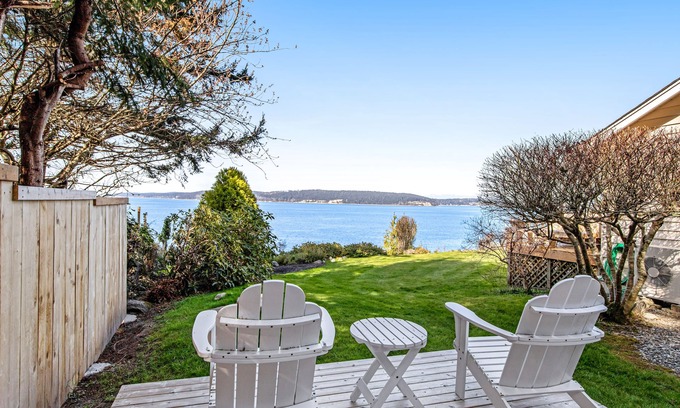 Langley Cottage | Waterfront Cottage with High-Speed WiFi, Ocean View, Private Deck, & Kitchenette