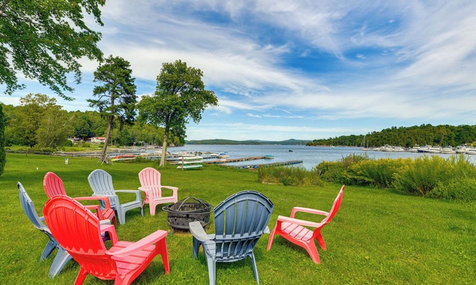 Malletts Bay House | Waterfront Getaway: Lake Champlain Family Retreat!