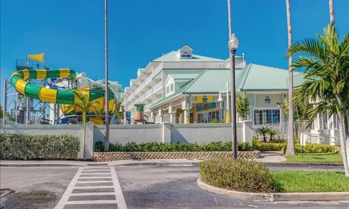Indian Rocks Beach Condo | Waterfront, Harbourside, Water Park, Beach, #5515