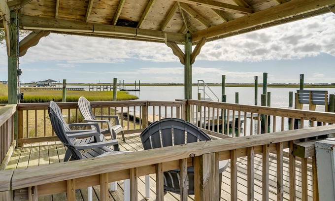 Hampstead House | Waterfront Hampstead Home: Dock & Waterway Access!