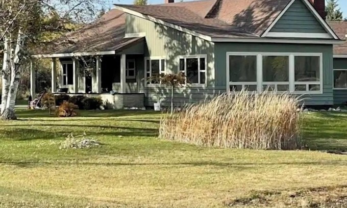 Rapid River House | Waterfront Home in Rapid River, MI