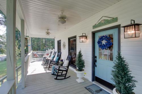 Killen House | Waterfront Home Near Wilson Lake with Covered Porch!