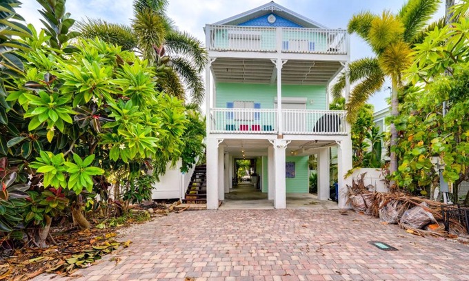 Bay Point House | Waterfront Key West Oasis with Float Dock!