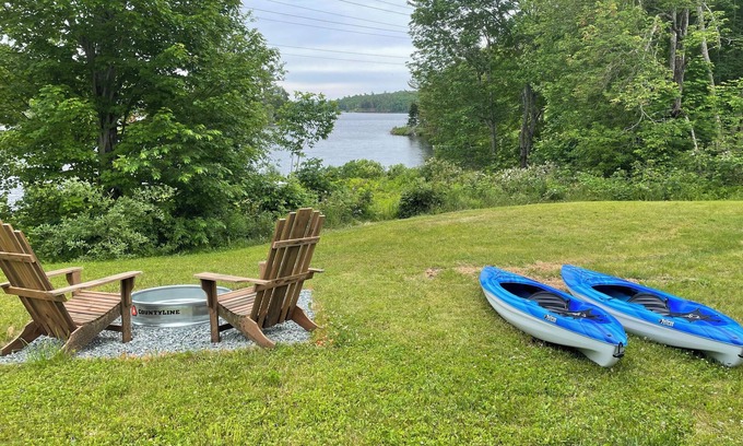 Ellsworth Apartment | Waterfront Lower Level Apartment Near Acadia-Great for couples!