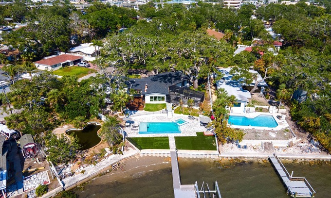 St. Petersburg - Clearwater House | Waterfront Luxury with Sunset Views & Pool in St. Petersburg