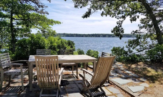 Brewster Cottage | Waterfront on Long Pond and Black Pond!