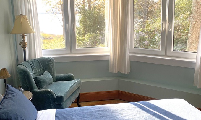 Pomquet Apartment | Waterfront One Bedroom Apartment