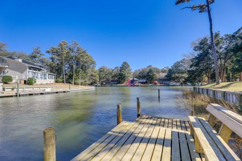 Pine Knoll Shores House | Waterfront Pine Knoll Shores Gem with Boat Dock