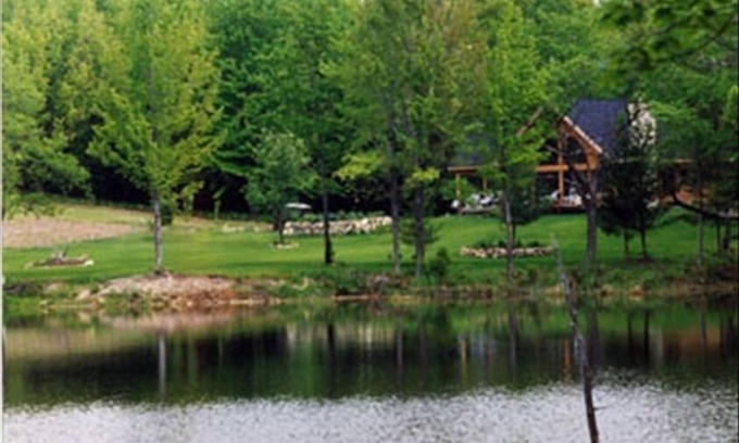 Mayfield Ski Chalet | Waterfront! Quiet, Spacious, Serene Retreat Located in a Private Wooded Setting