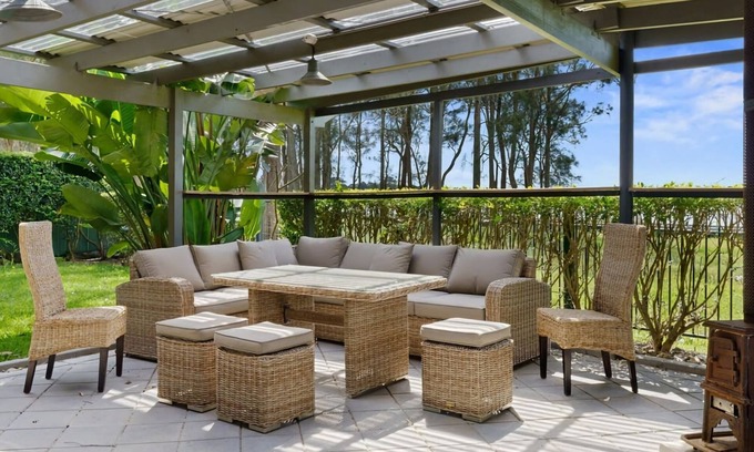 Tuggerawong House | Waterfront Retreat with Games for the Whole Family