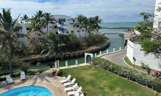 Same Apartment | Waterfront retreat in Casablanca