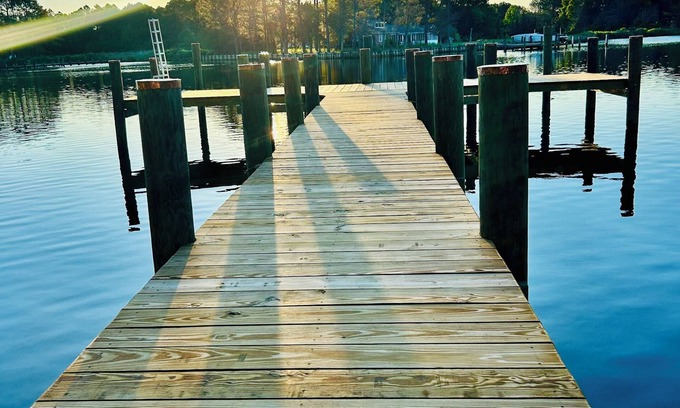 Cambridge House | Waterfront Retreat w Heated Salt Water Pool: Private Pier w Boat Docking