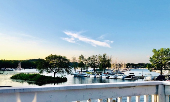 Douglas Condo | Waterfront Saugatuck/Douglas Condo