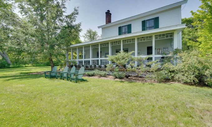 Schroon Lake House | Waterfront Schroon Lake Home w/Boat Dock!