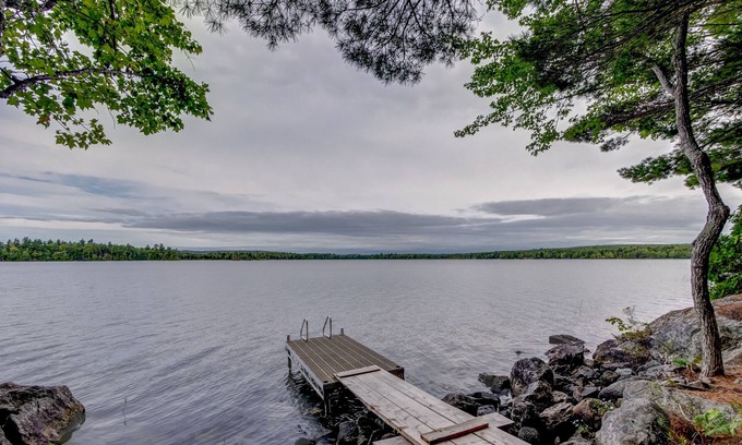Cooper Cottage | WATERFRONT SOLAR-POWERED COTTAGE ON CATHANCE LAKE