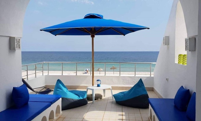 Kelibia Apartment | Waterfront Villa Floor