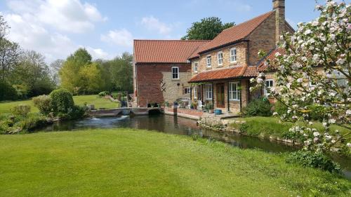 Kirkby Green House | Watermill Farm Cottages