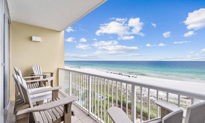 Fort Walton Beach Condo | Waters Edge 504 ~ Direct Ocean Views ~ Free Beach Service