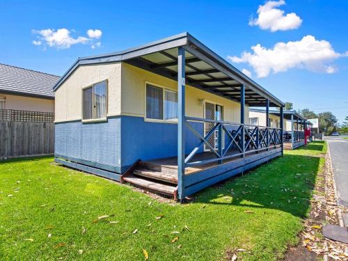 Lakes Entrance Resort | Waters Edge Holiday Park